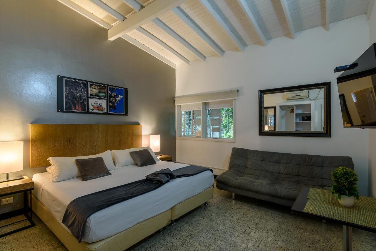Hotel Aromax Del Campestre Меделин Екстериор снимка