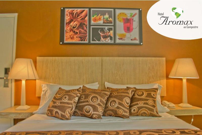 Hotel Aromax Del Campestre Меделин Екстериор снимка